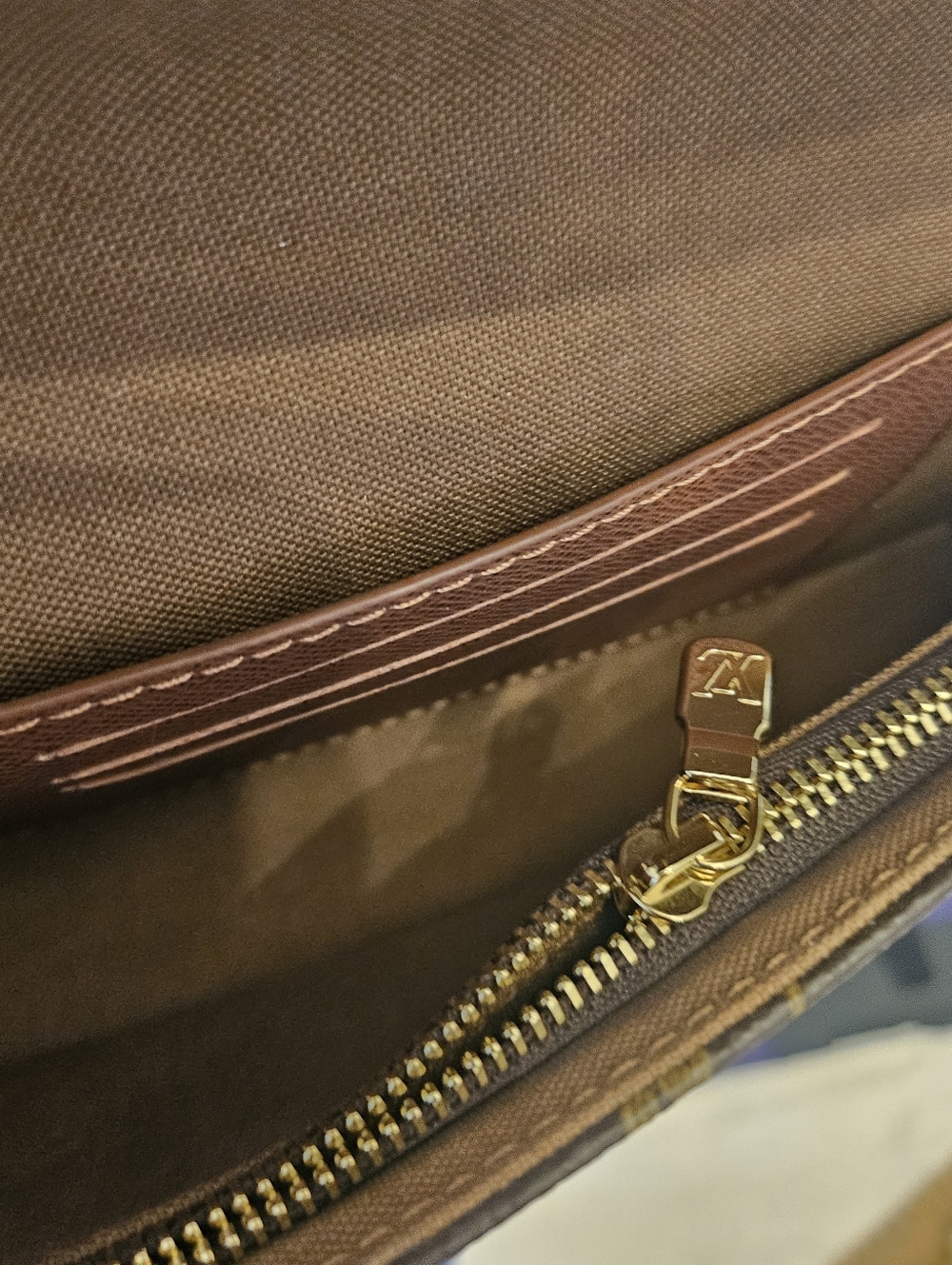 Louis Vuitton Ivy Wallet On Chain Monogram Microchipped w/ Dustbag - Picture 11 of 15
